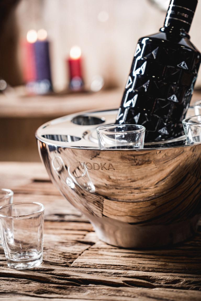 Wodkakühler Flaschenkühler für Wodka Spirituosen Silber aus Edelstahl mit Gläsern Wodka Kühler Silber Edelstahl mit 6 Gläsern