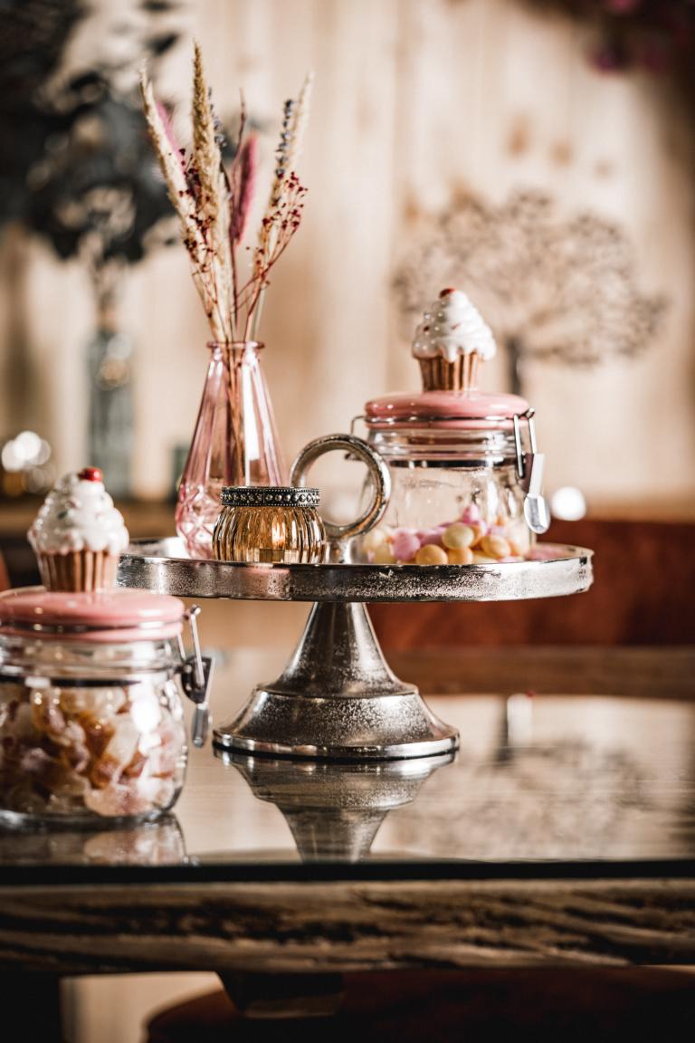 MN_Ambiente_16_04_2021-00038608065f496b76 Etagere Silber Aluminium aus Metall