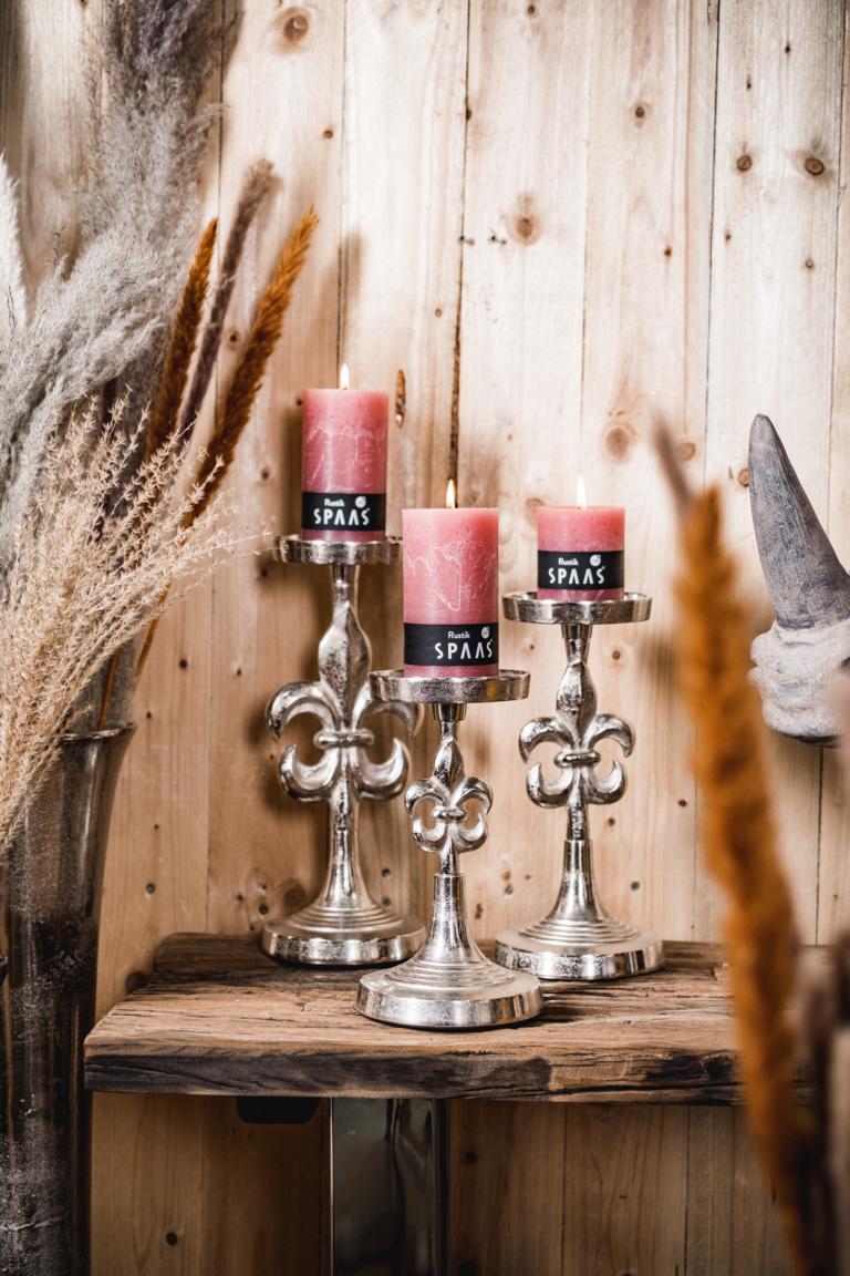 MN_Ambiente_01_10_2021-00015 Kerzenständer Lilie Silber 3er Set aus Metall