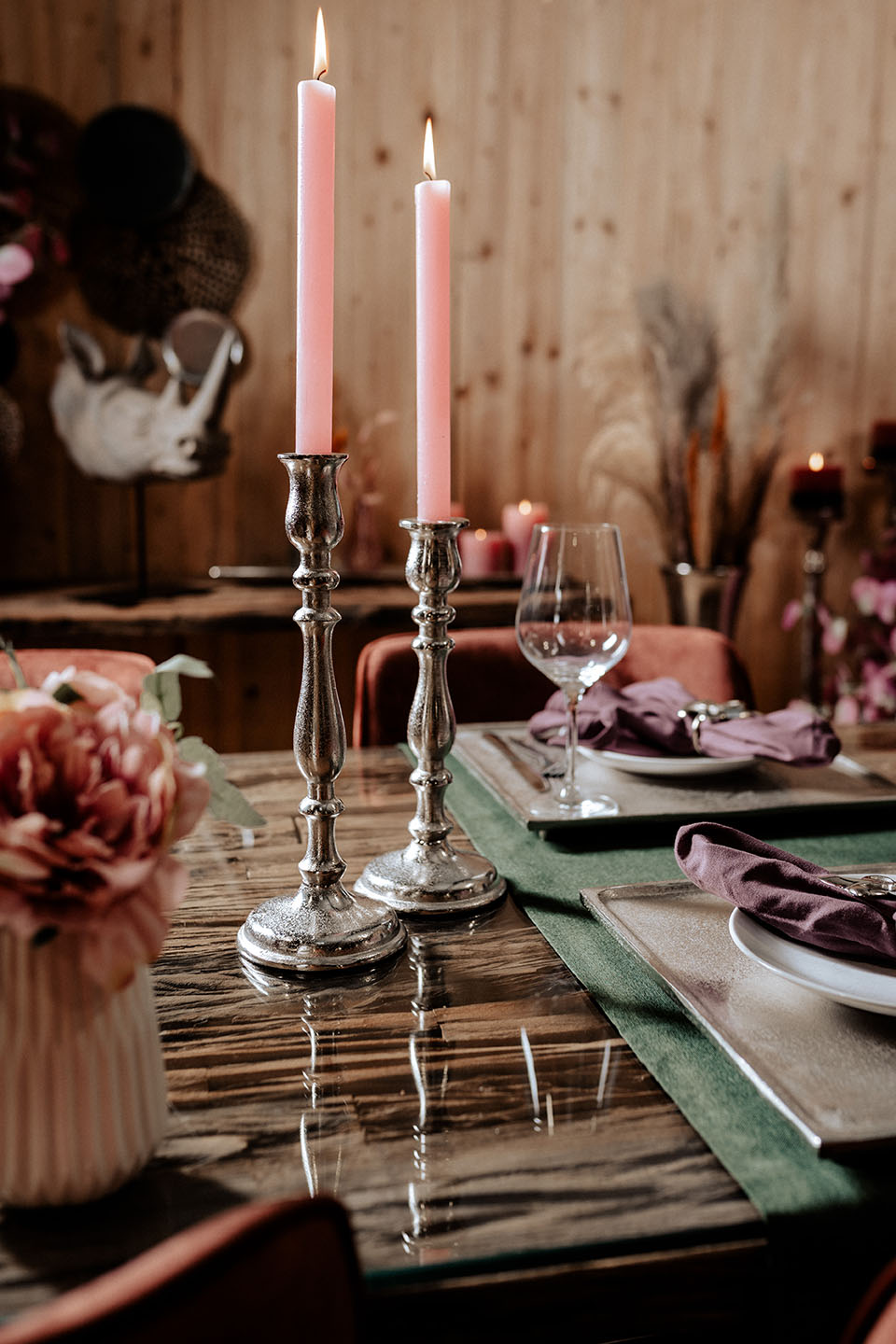 KATHRIN_BARNETZKE_Noll-19112022-Ambiente-9 Kerzenständer Silber aus Metall (Aluminium)