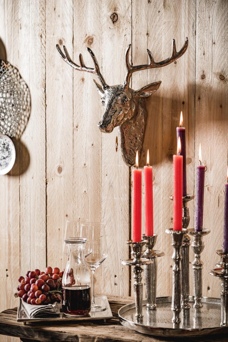 MN_Ambiente_05_07_2021-00047 Hirschgeweih Hirschkopf Geweih Silber aus Metall Wanddekoration