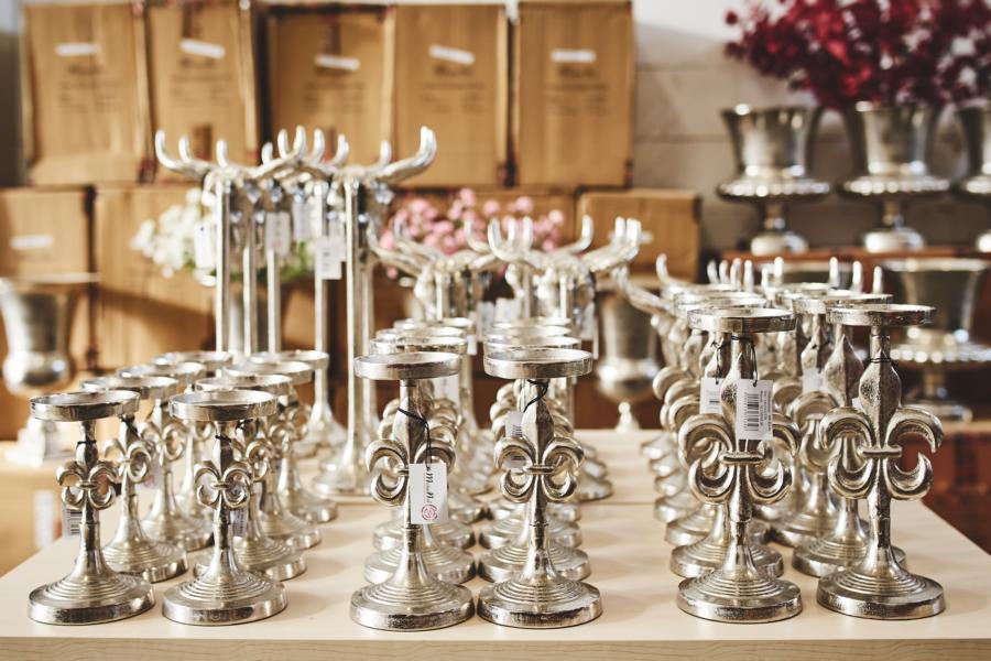 Michael-Noll-Wohnaccessoires-und-M-bel-Lagerverkauf-Niederkr-chten-Elmpt-94 Kerzenständer Lilie Silber 3er Set aus Metall