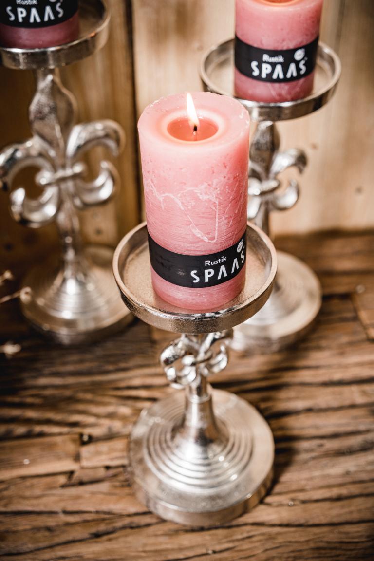 MN_Ambiente_01_10_2021-00023 Kerzenständer Lilie Silber 3er Set aus Metall