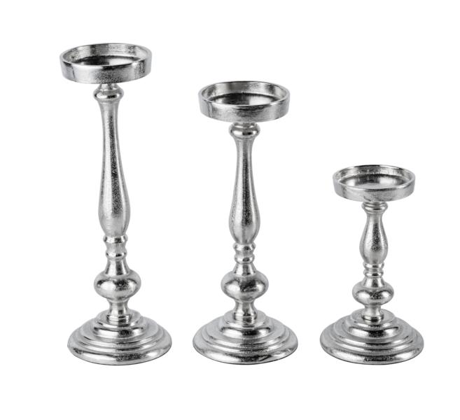 KATHRIN_BARNETZKE_Noll-191122-34 Kerzenständer Silber aus Metall (Aluminium)
